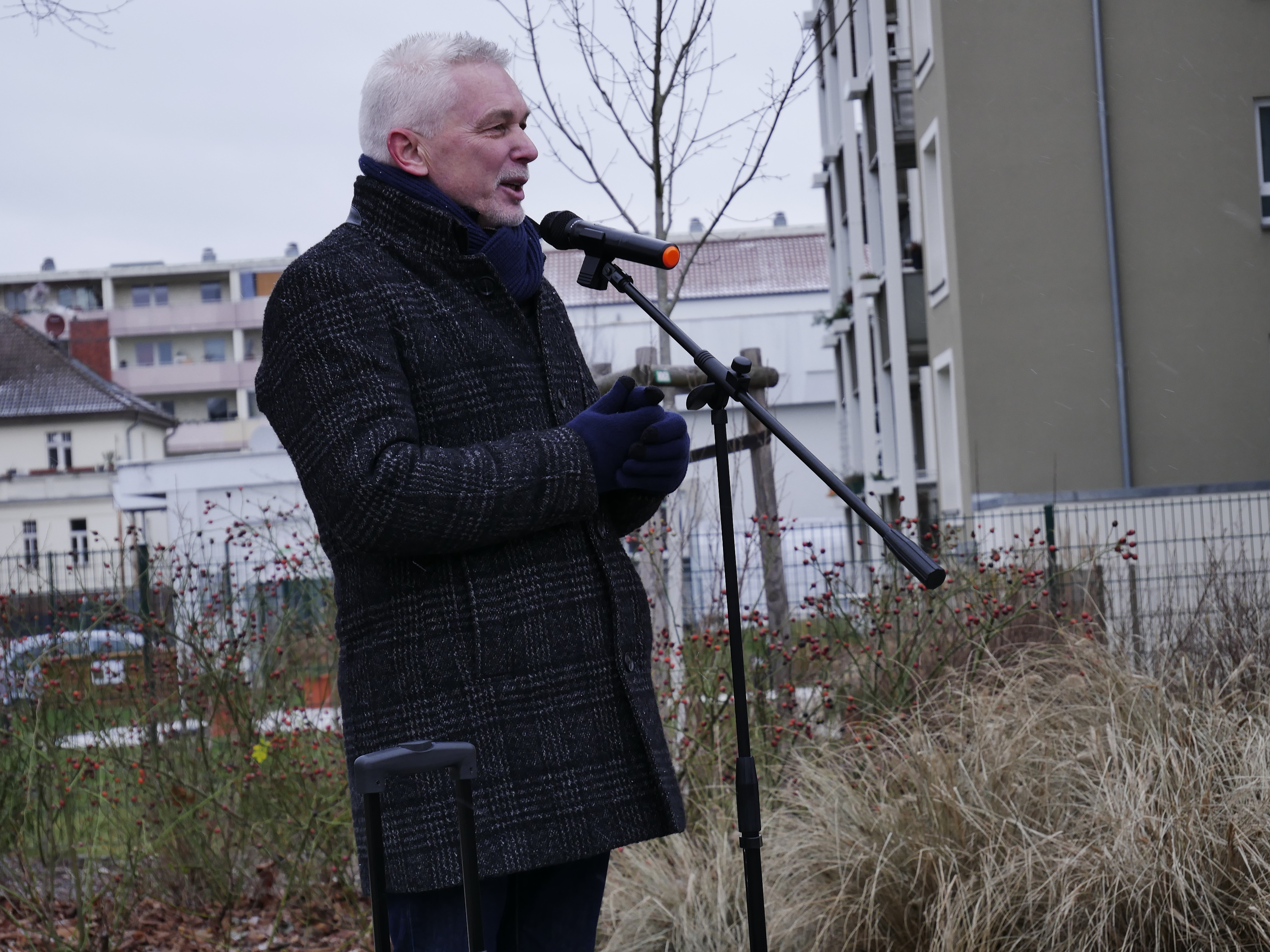 Bürgermeister Henryk Pilz während seines Grußworts zum Neujahrsempfang.