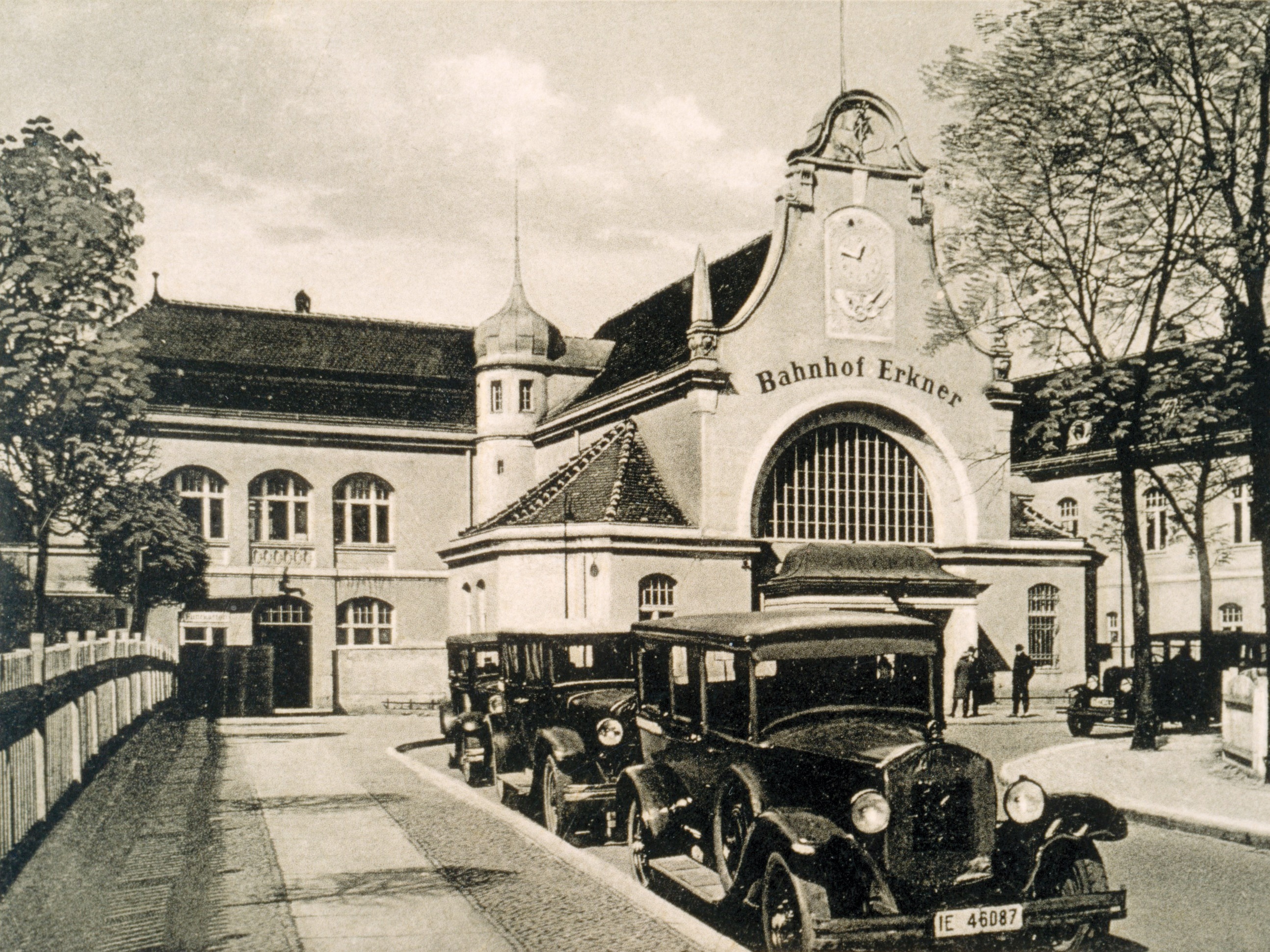 Historisches Foto des Erkneraner Bahnhofs