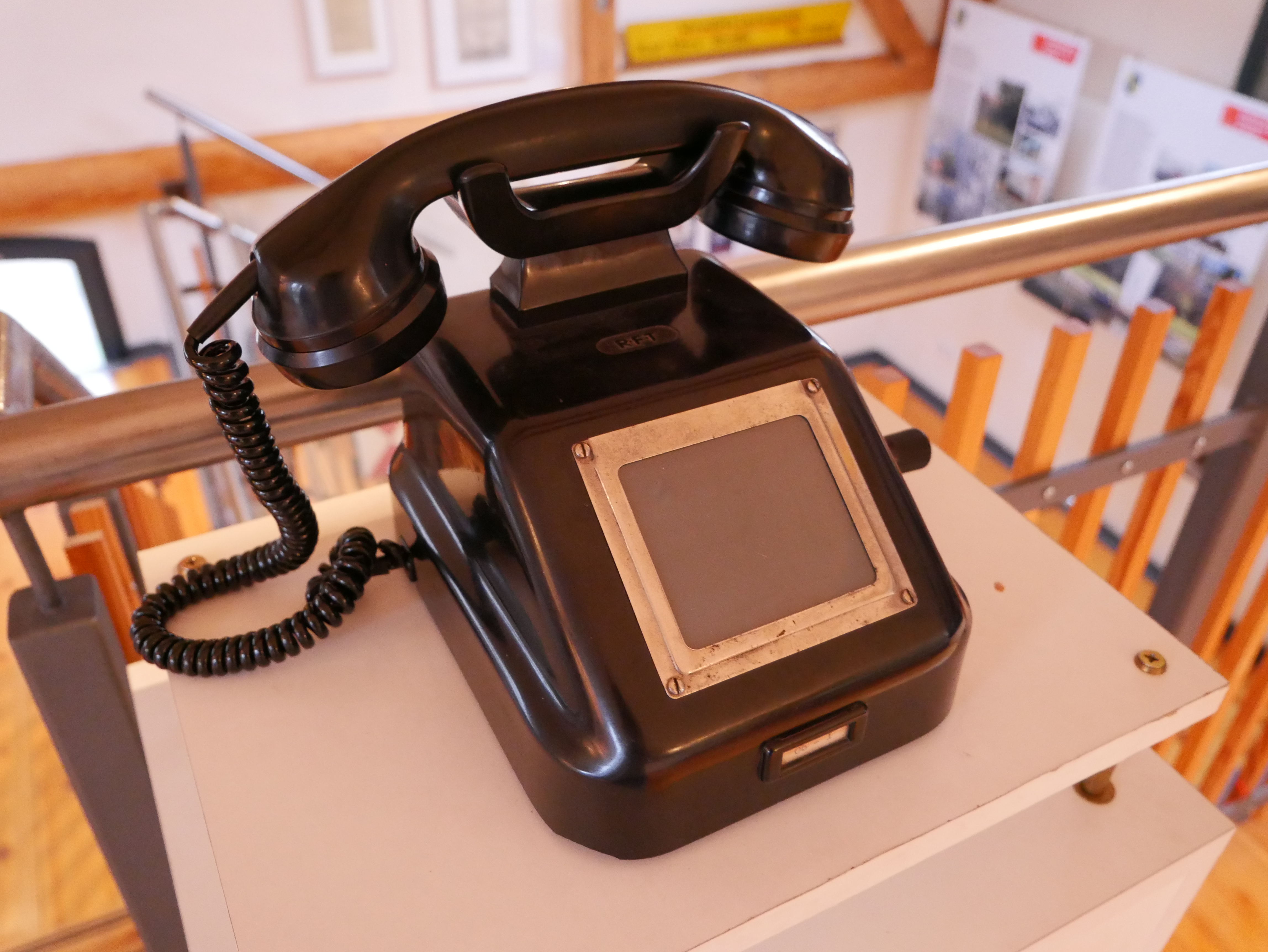 Telefon aus Bakelit-Kunststoff