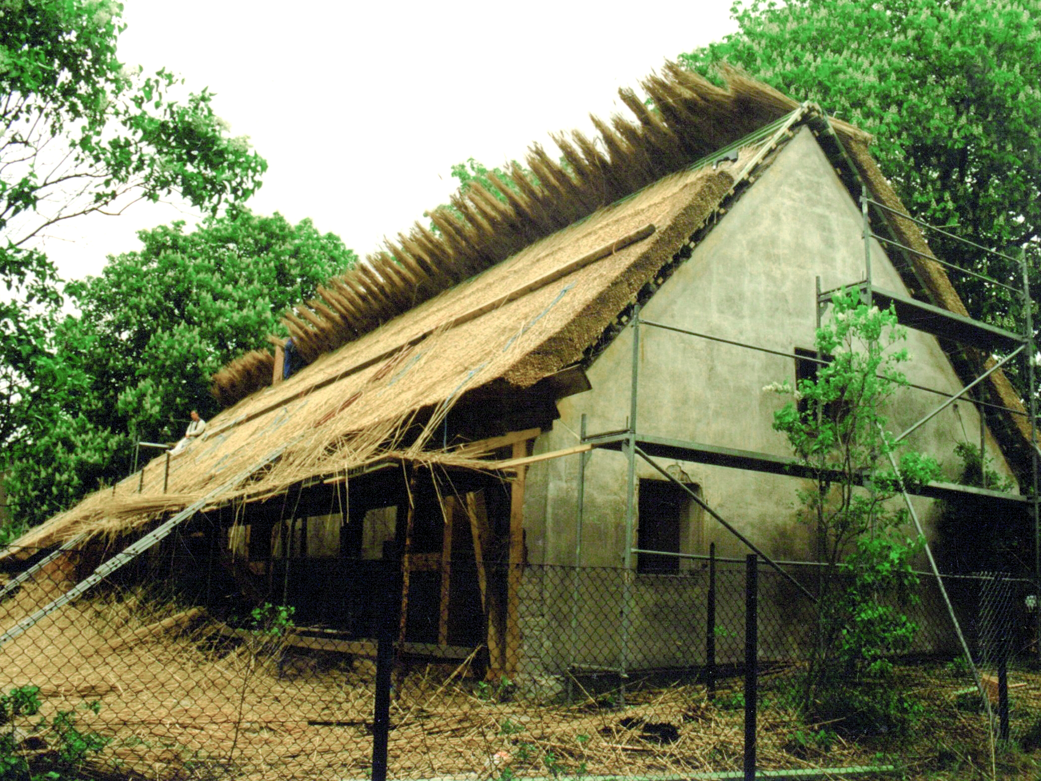 Rekonstruktion Dach, 1994