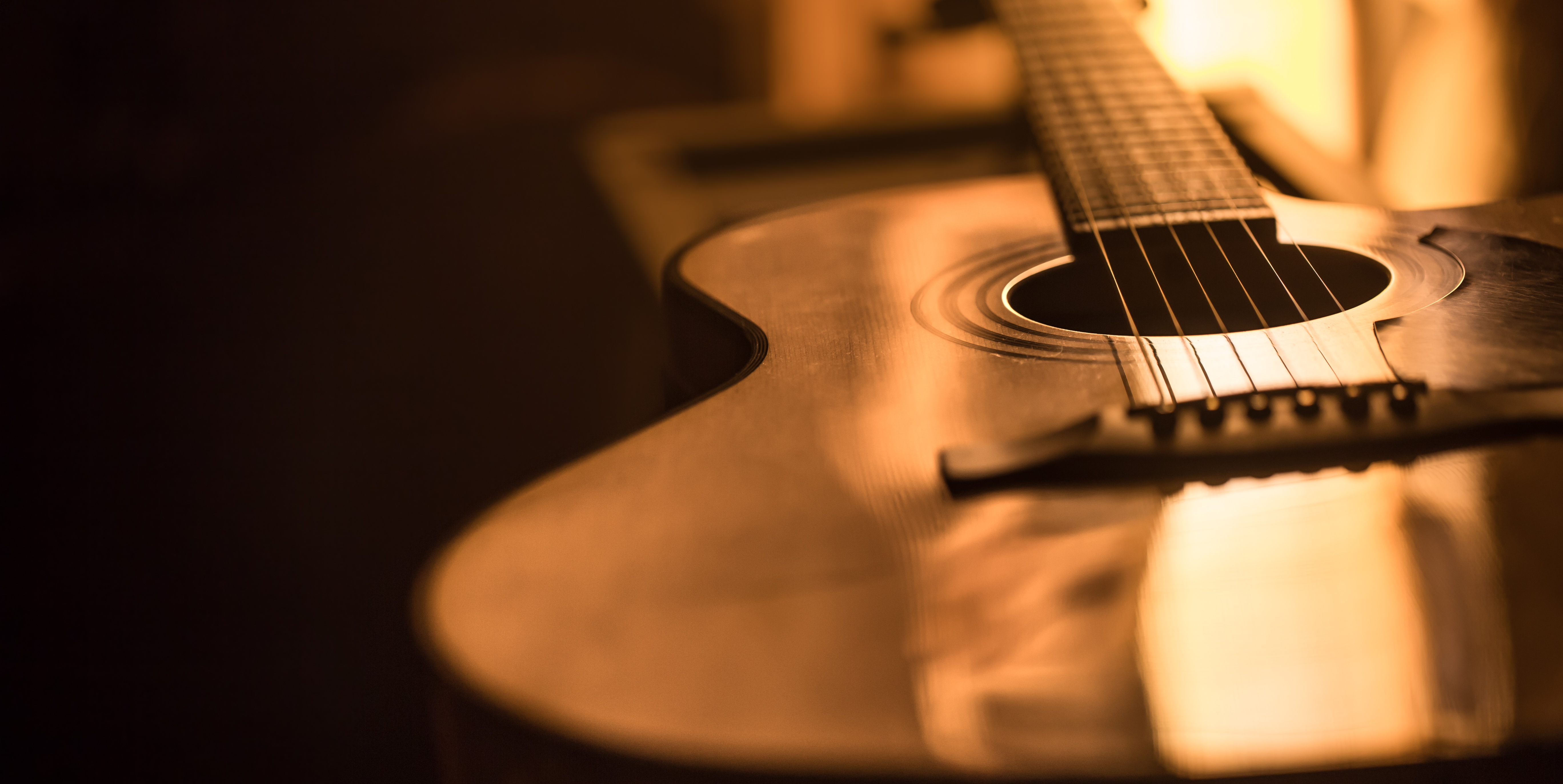 Die Gitarre kann alles! Man muß sie nur lassen.